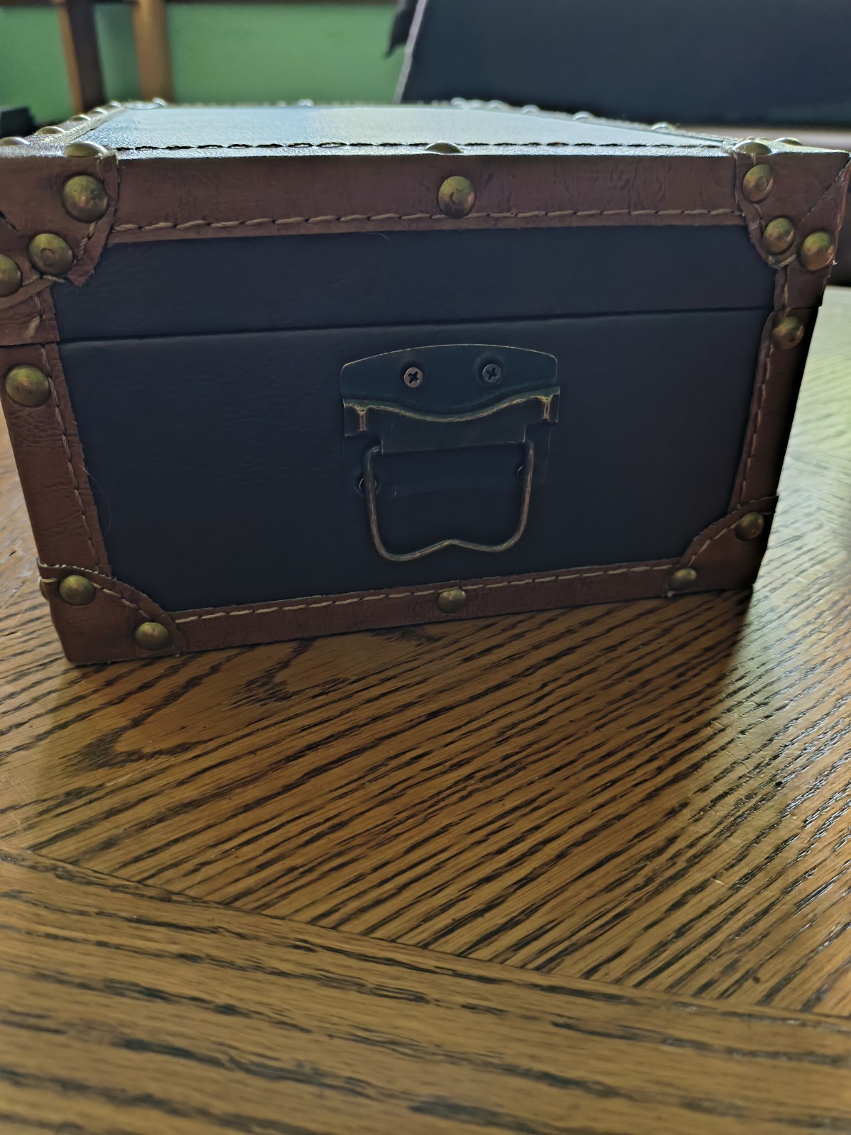 Harry & David Decorative Faux Leather Storage Chest Trunk Keepsake Box Brown gallery