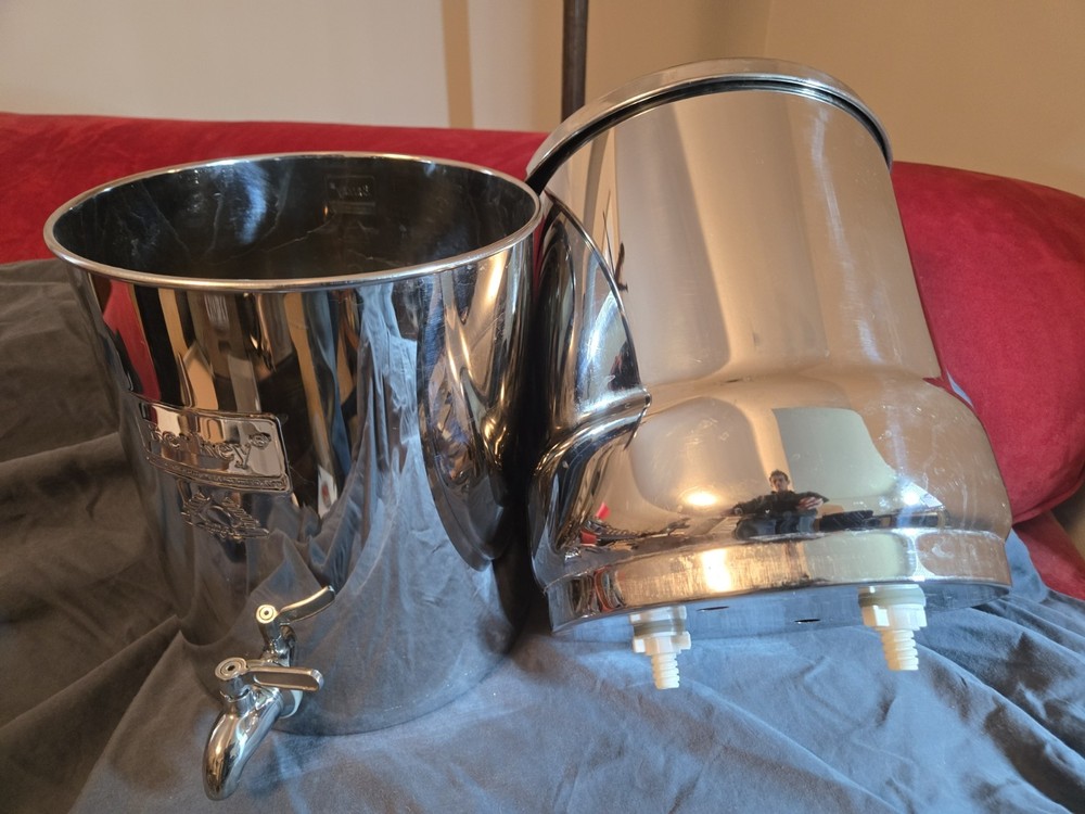 Big Berkey Water Filter System 2.25 Gallon Stainless Steel - NO FILTERS or STAND
