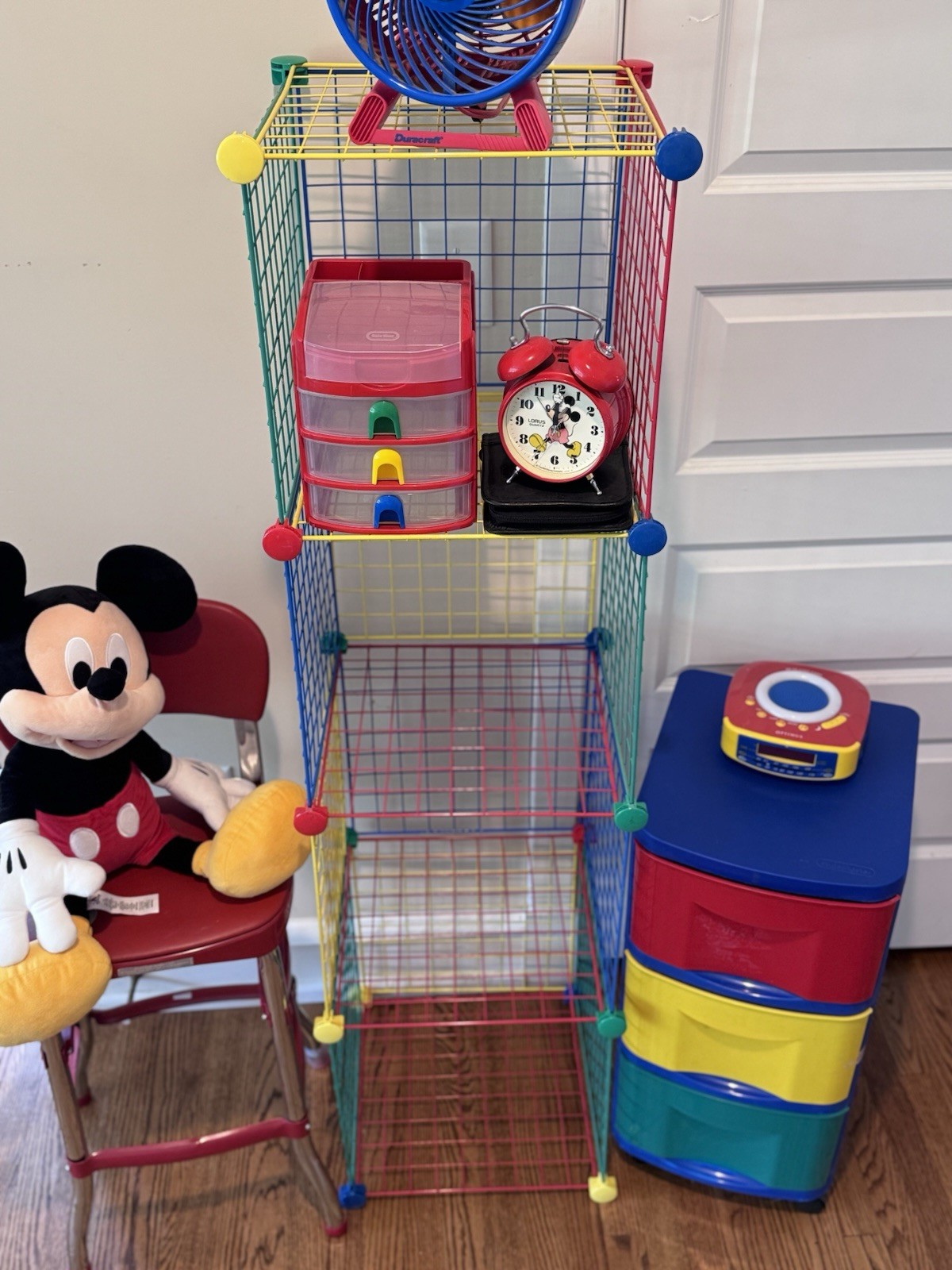 Vintage Primary Color Nostalgic Wire Mesh Storage Cube Towel Shelf Y2K Kidcore gallery