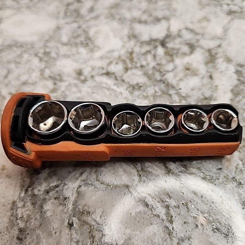SAE ¼" Ratcheting Nutdriver Force 71630 Screwdriver Set Of Sockets In The Handle gallery
