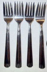 Pfaltzgraff Kenilworth Stainless Flatware Fork Spoon You Choose + Free Shipping