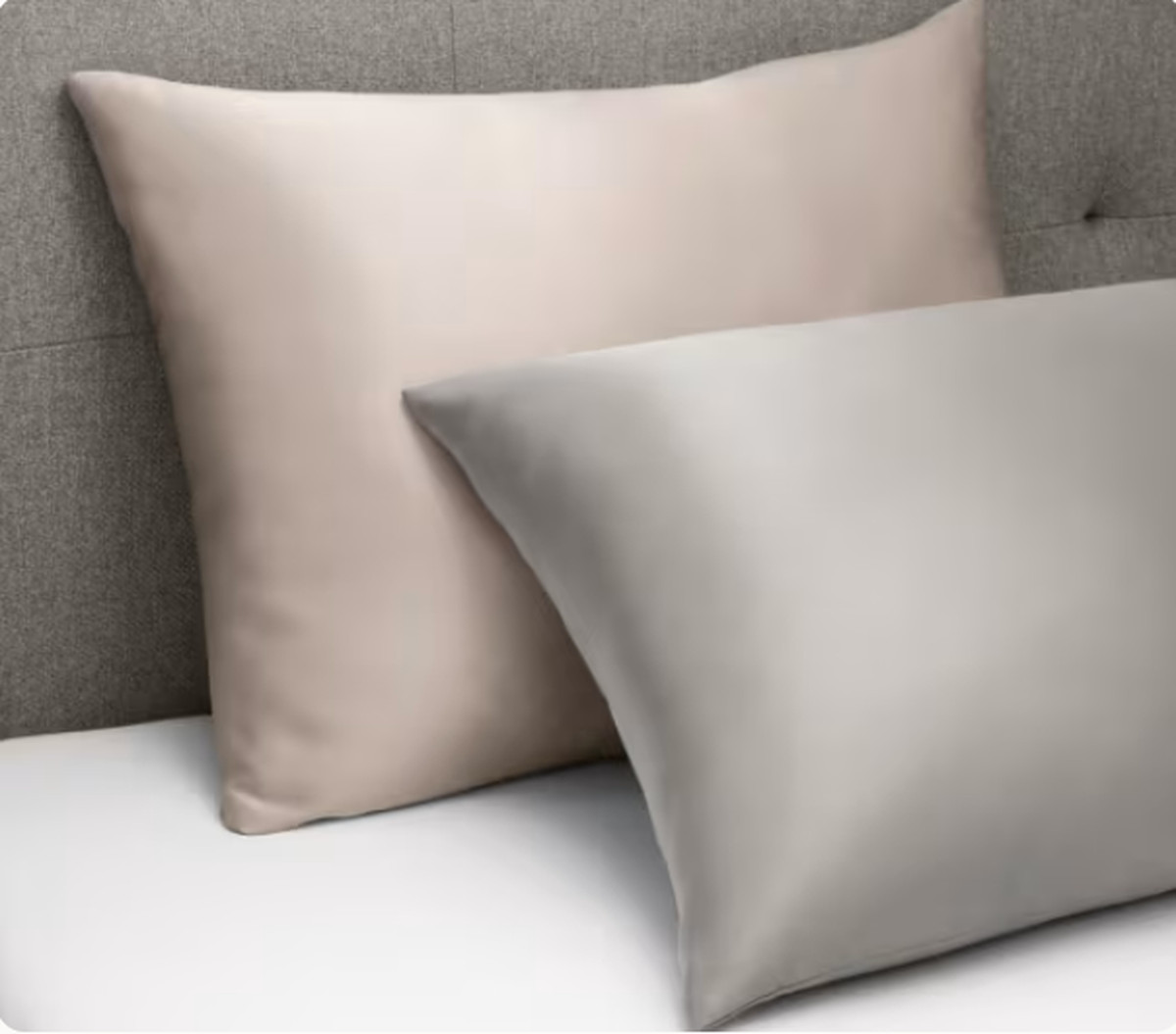 Sleep Number Silk pillowcase - No Import Fees gallery