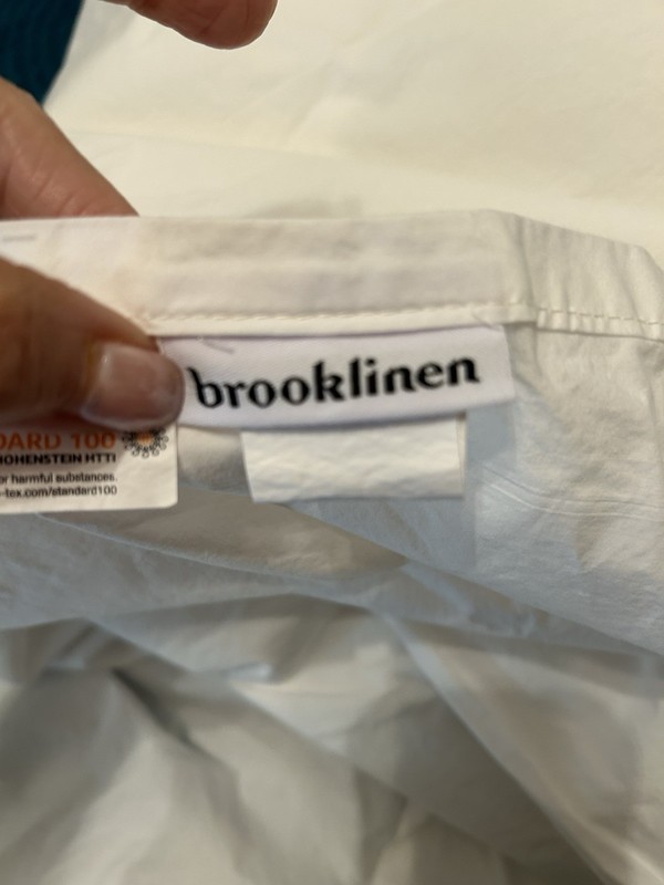 Brooklinen Flat Queen White Cotton Sheet - Very Nice - Crisp gallery