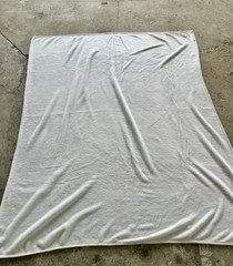 White Solid Color Blanket, Rectangular Shape, No Closure, Solid Pattern Throw