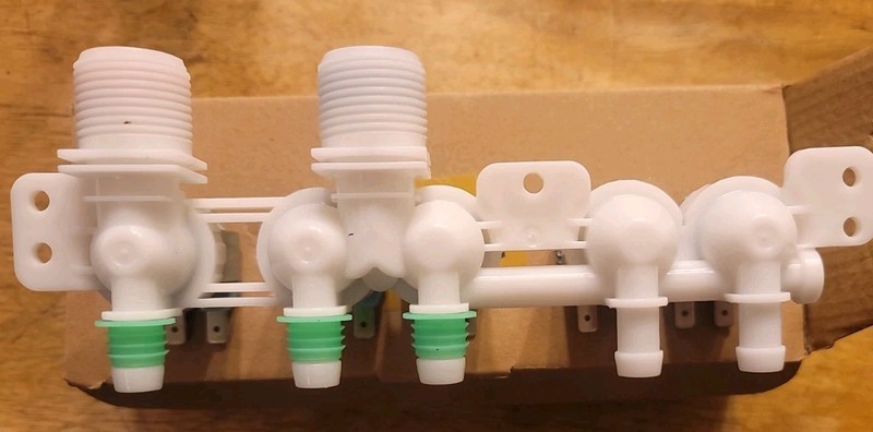 Water Inlet Valve Compatible For Samsung Washer DC97-15459G gallery