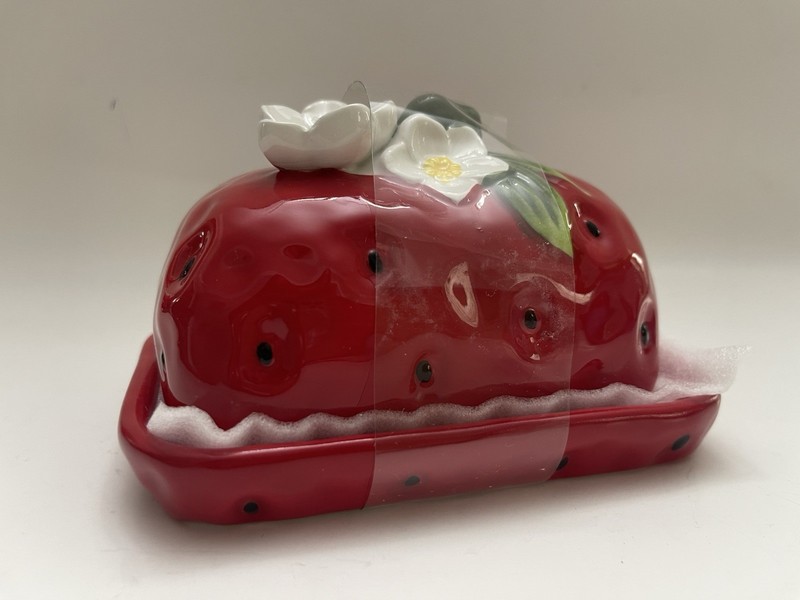The Strawberry Collection By CornerRuby Butter Dish Hand wash Only gallery