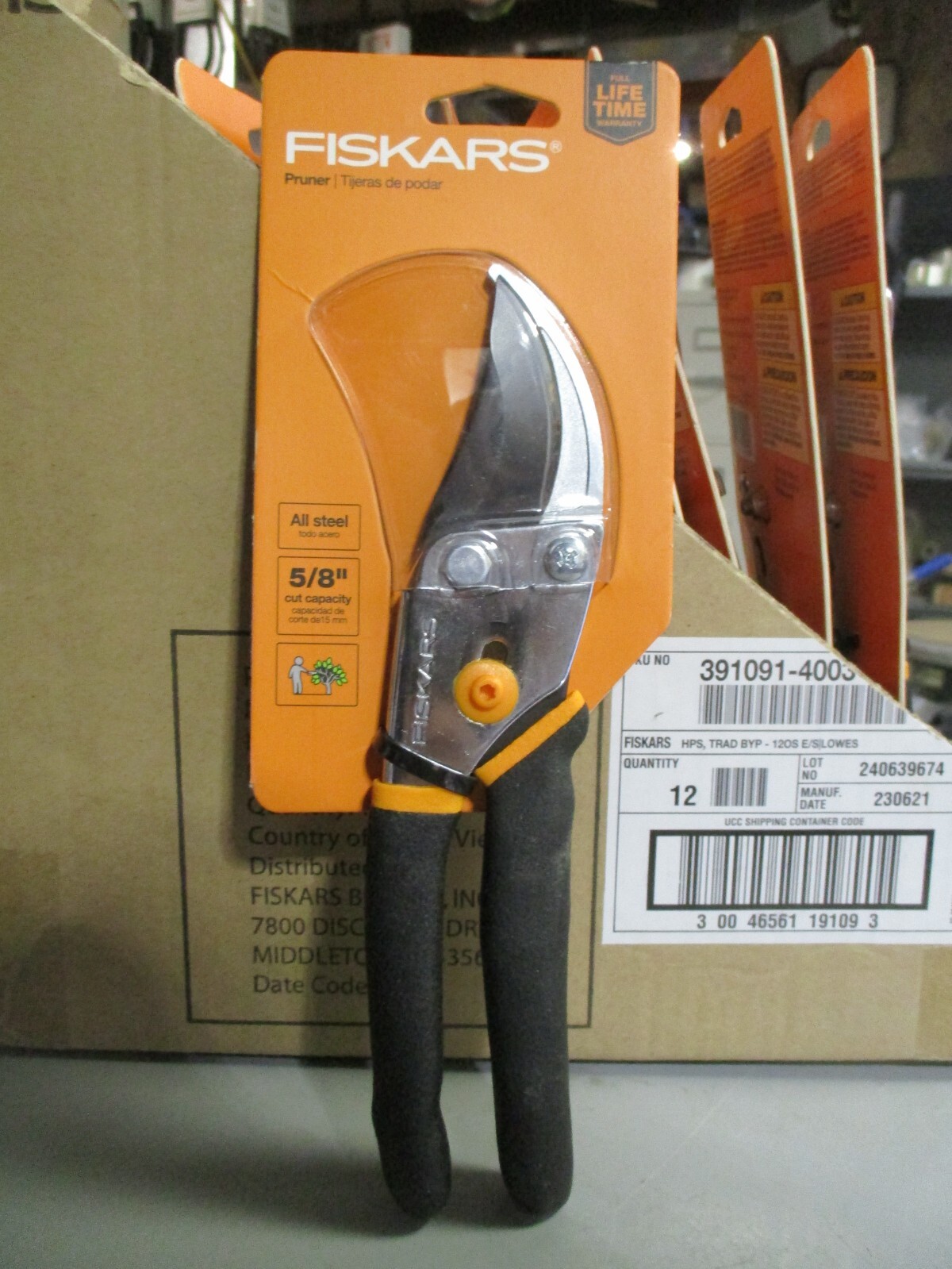 New, Fiskars Steel Bypass Hand Pruner with Standard Handle gallery