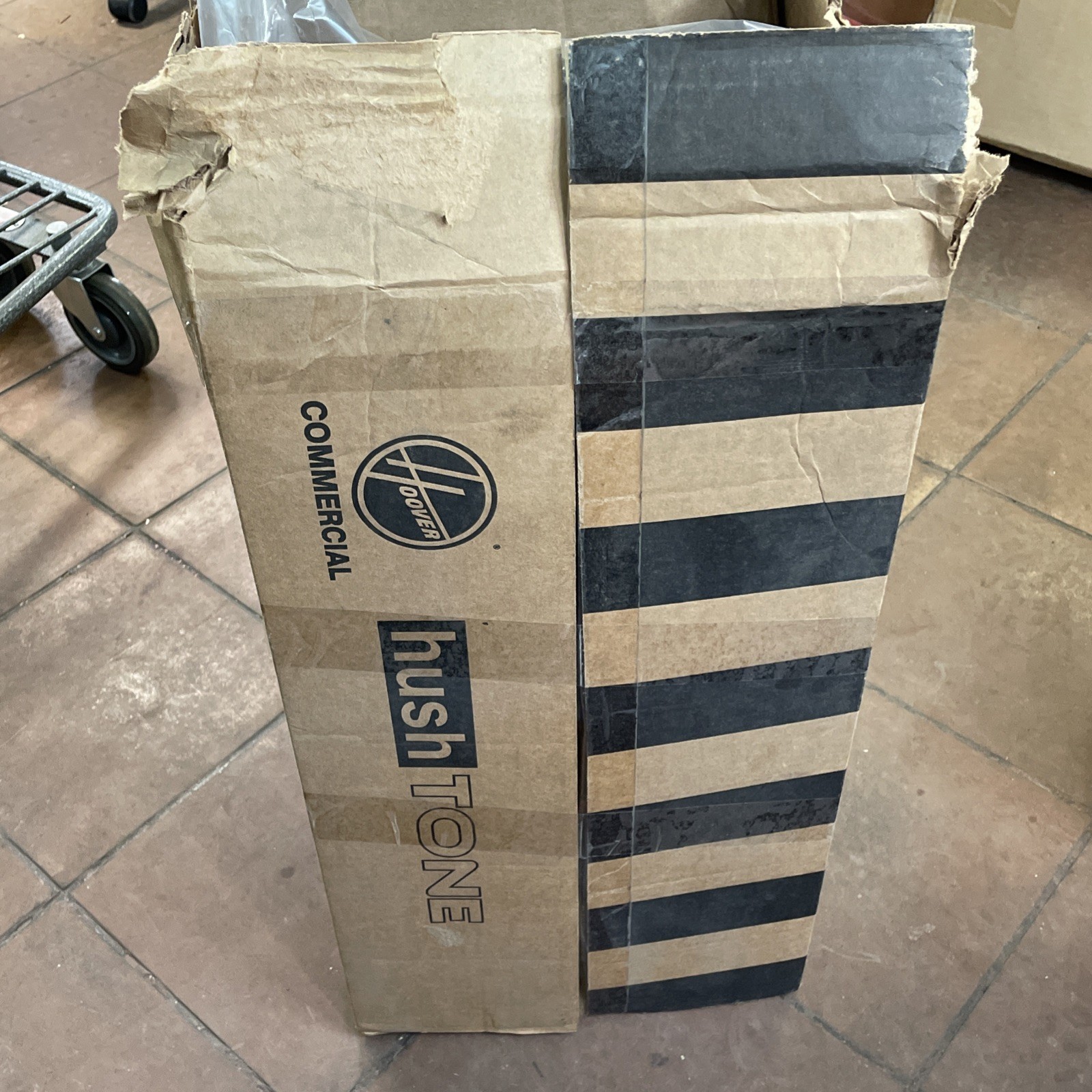 HOOVER CH34006 HushTone NEW/OPEN Backpack Vacuum gallery