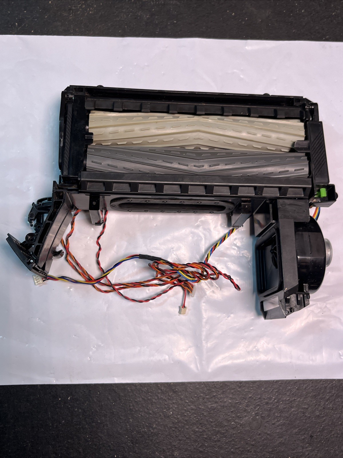 OEM i5+ i3+ Roomba Cleaning Head Module NEWEST VERSION Used 2024 gallery