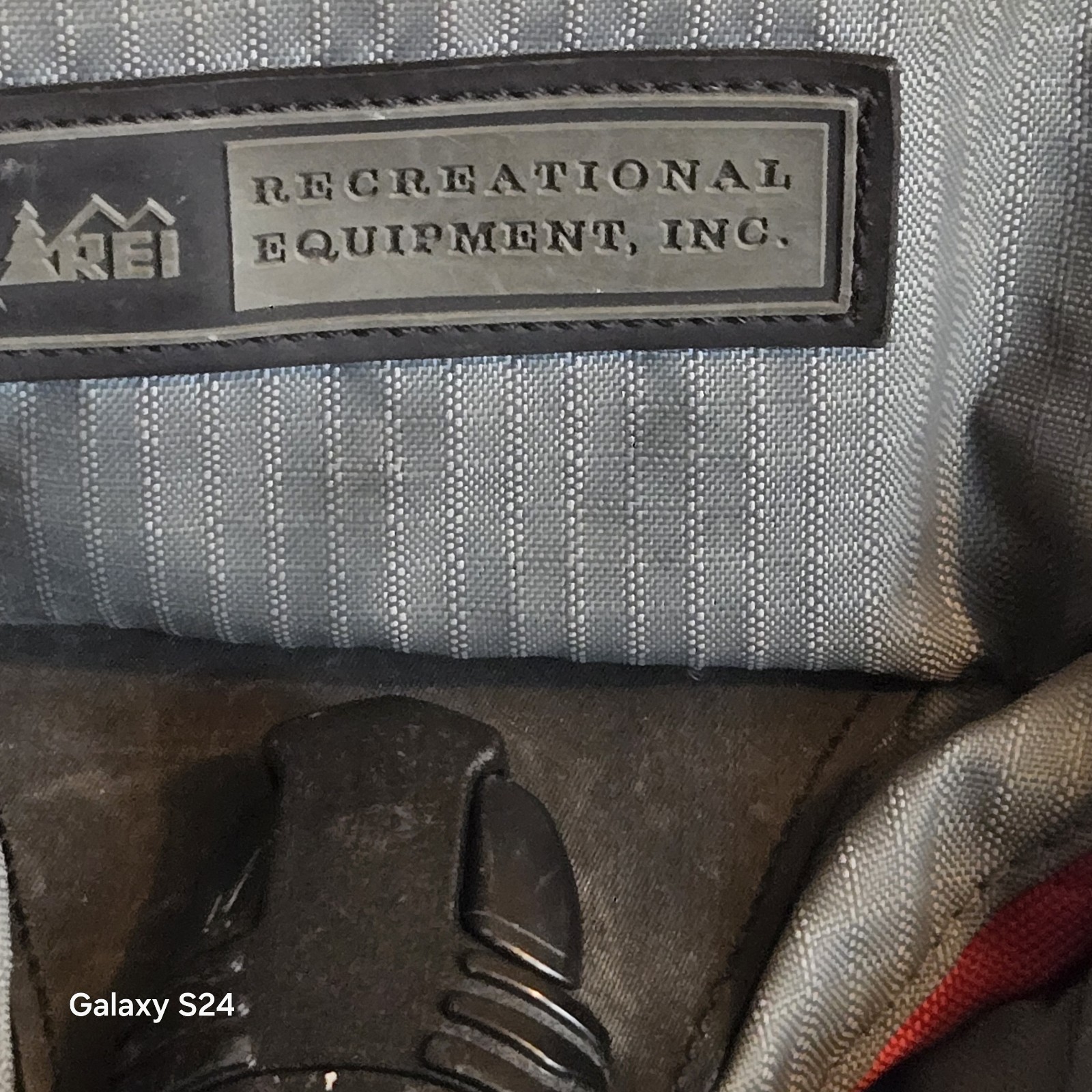REI Co-Op Catalyst 35L Backpack Climbing Hiking 2
