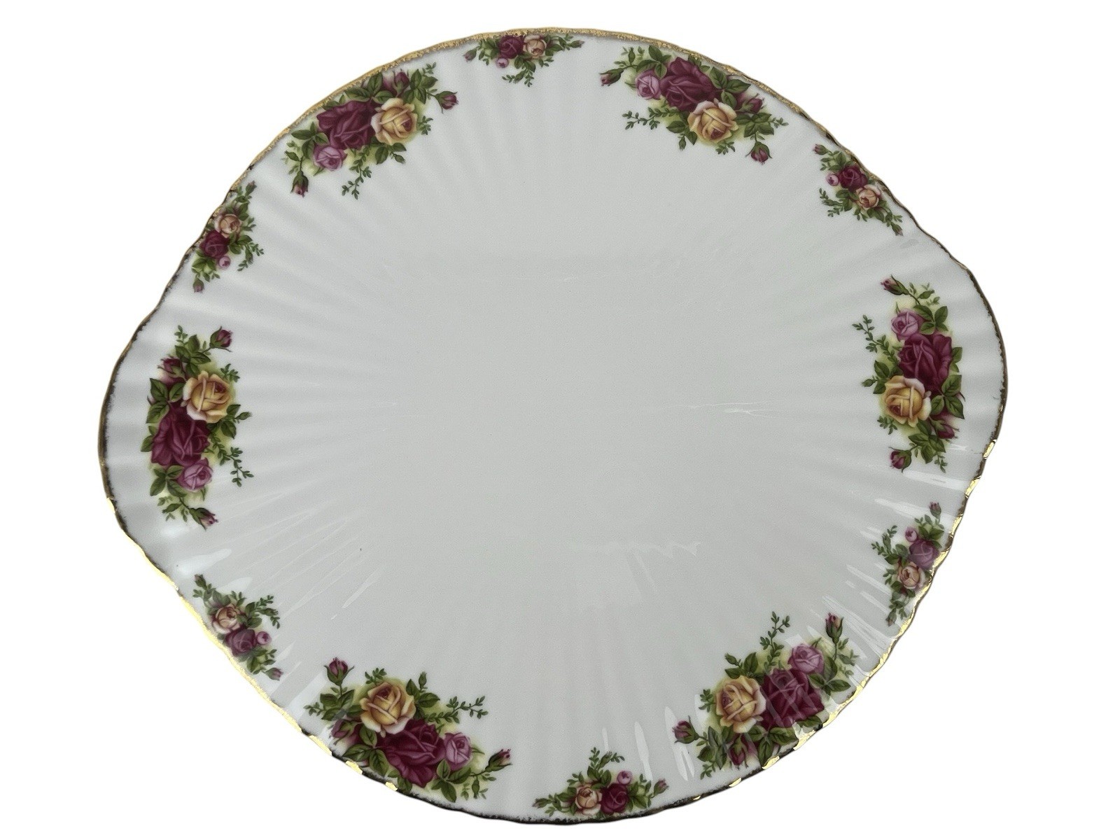 Royal Albert Old Country Roses 1962 Cake Plate Platter Bone China England Mint gallery