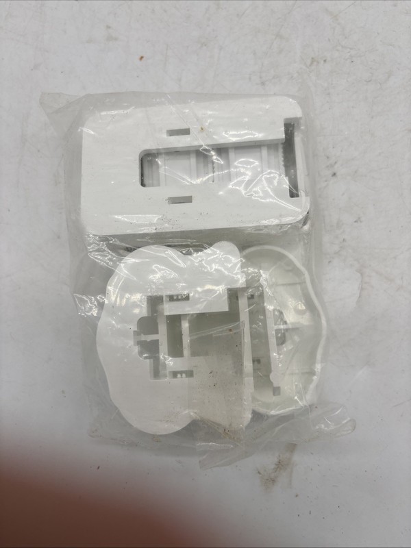 Fiberon 7191 Composite Railing White PVC Line Connector SPECIAL ORDER 446965 gallery