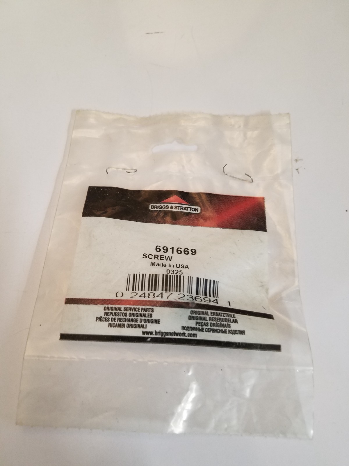 Briggs & Stratton Screw 691669 - OEM Packaging - NEW- C2B gallery