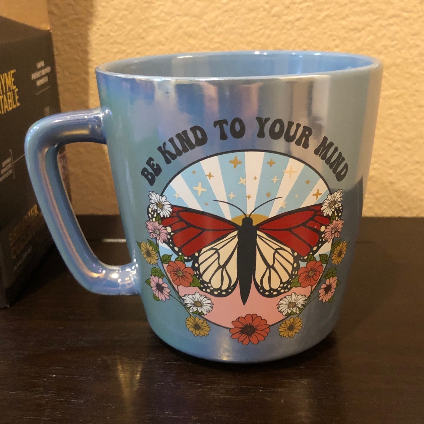 New in Box Thyme and Table The Shimmer Collection 2 Piece Lg Stoneware Mug Set gallery