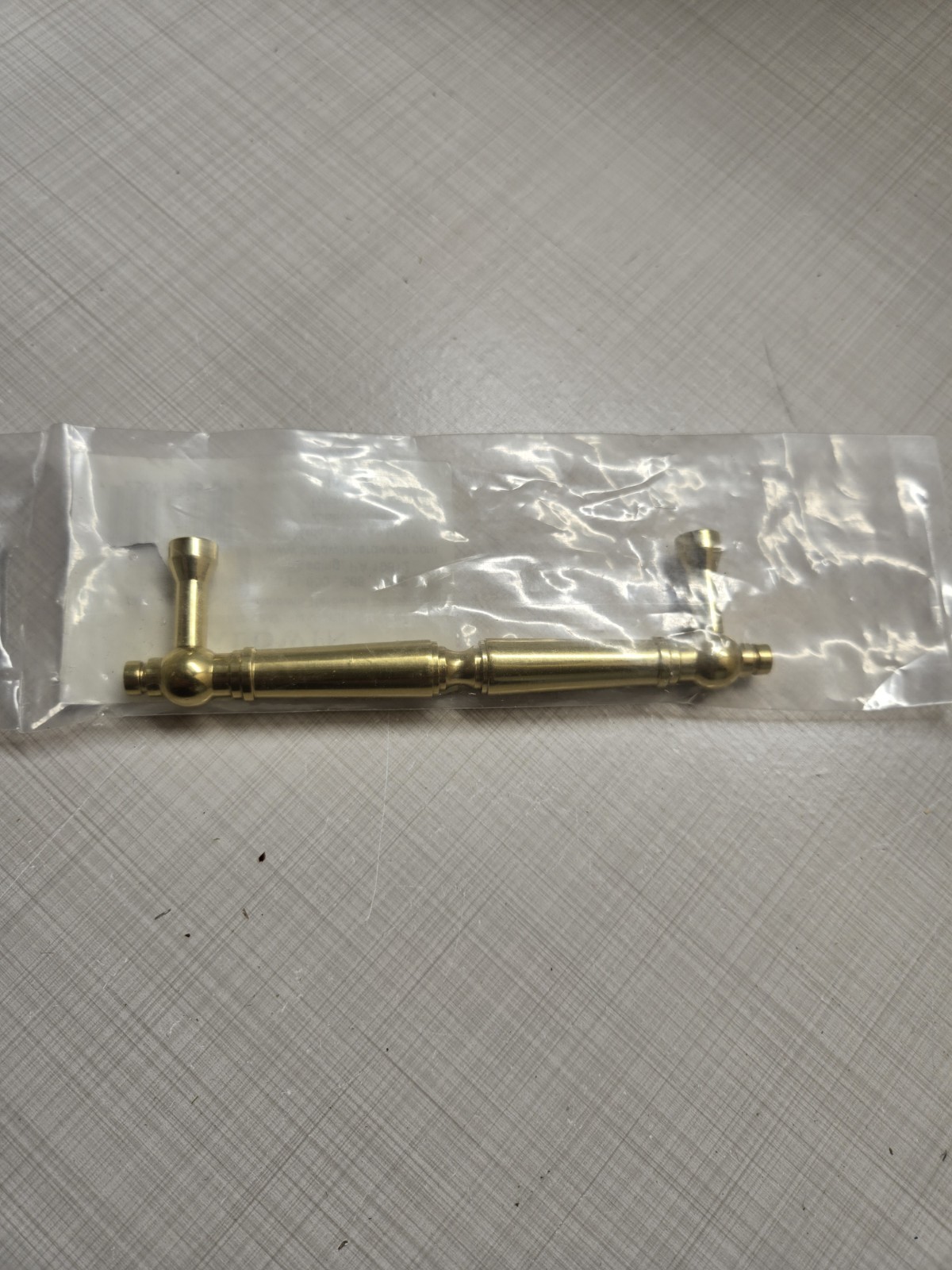 Baldwin Hardware 4” C-C Dominion Cabinet Pull Polished Brass 4489-030-BIN gallery