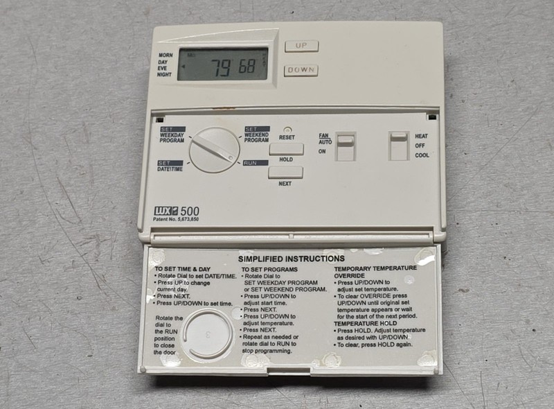 Lux 500 Digital Programmable Thermostat Heat Cool HVAC 24V Wall - Tested Working gallery