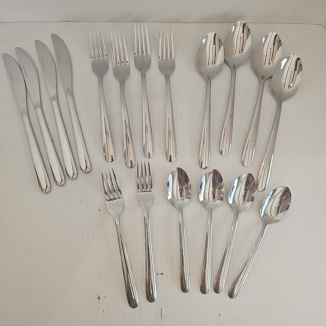 Stainless Flatware Everyday Use 18 Piece Set Glossy gallery