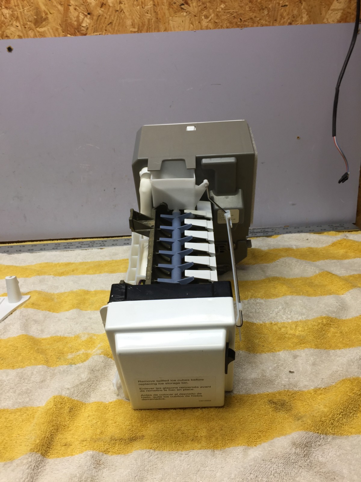 JENN_AIR REFRIGERATOR ICE MAKER & Auger Assy W10300024 W11671282 W10356558 gallery