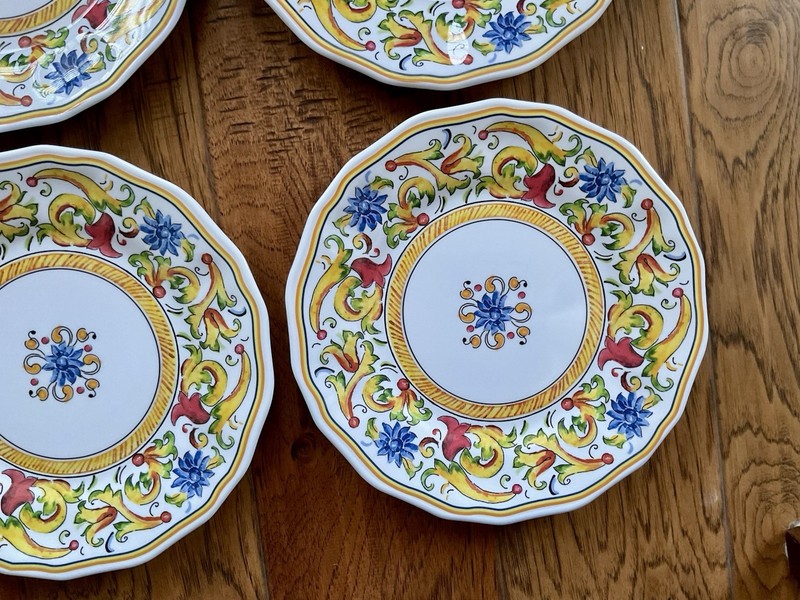 Listing For Katbot_85 Sur La Table Floreale Melamine Plates Set of 7 9”Floral gallery