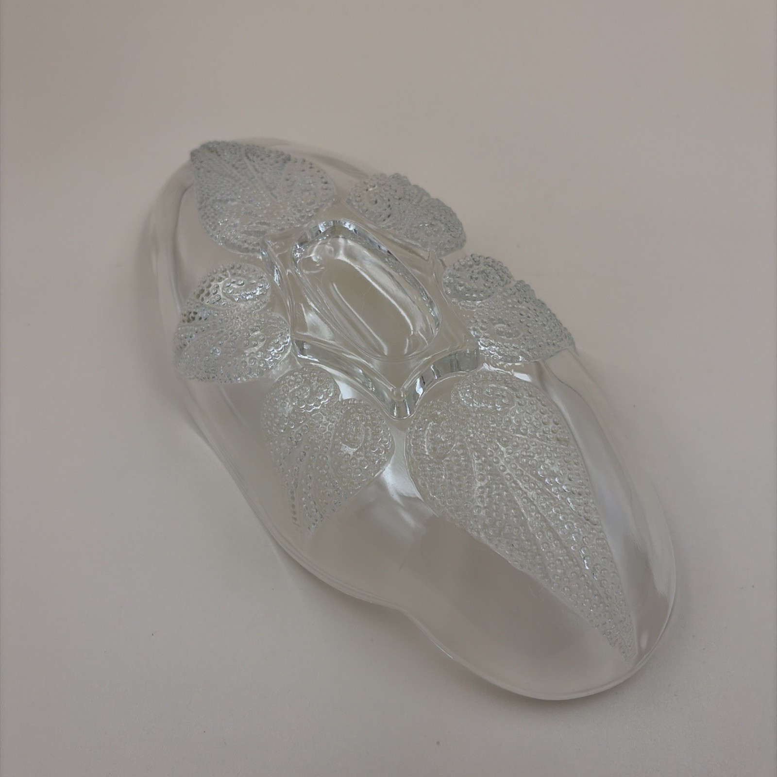 Vintage Anchor Hocking Oblong Relish Dish Clear Glass Renaissance Leaf 10”x 5” gallery