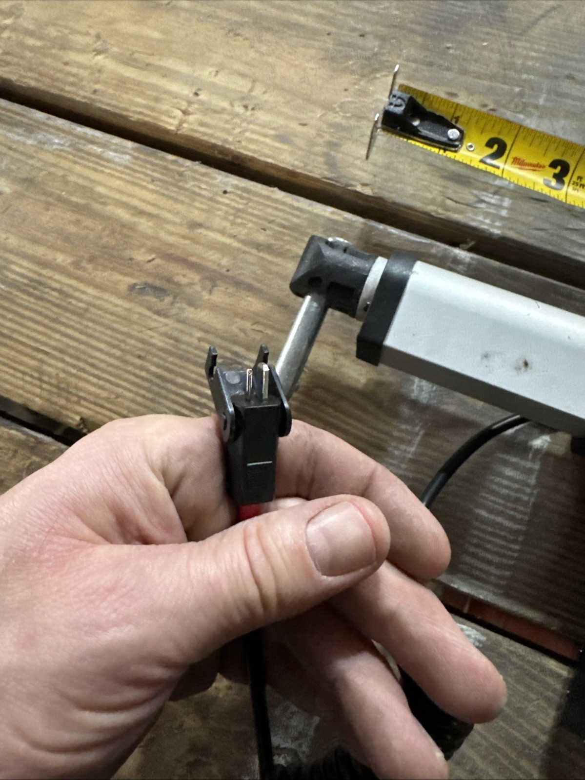 RMT model R811T headrest actuator motor gallery