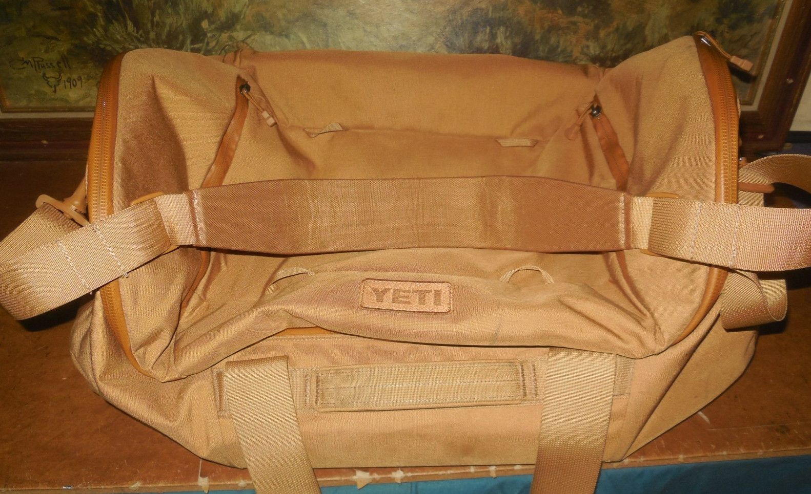 Yeti Crossroads 60 Duffel Bag / Never  Used 5