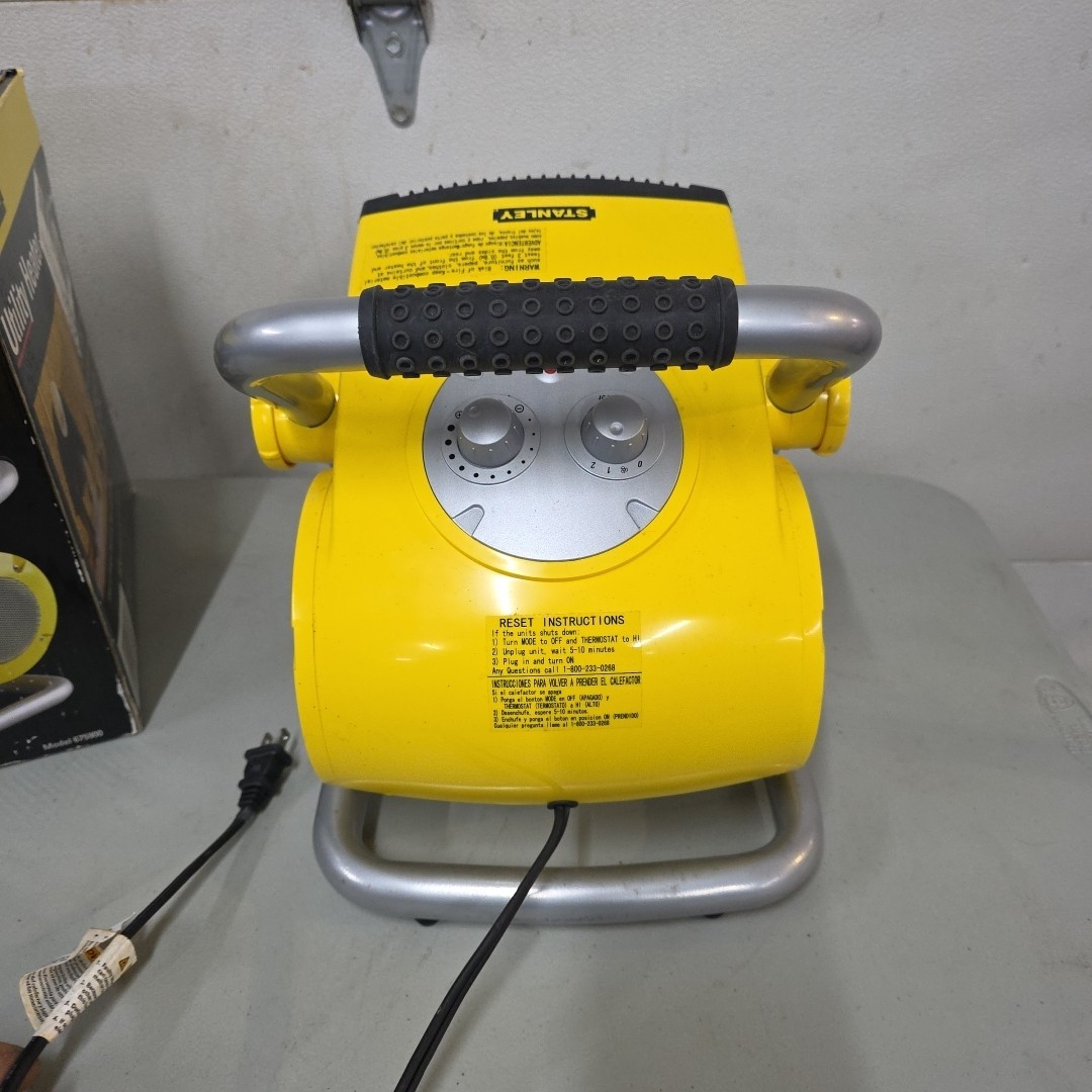 Stanley 675900 1500W Utility Ceramic Portable Heater Works gallery