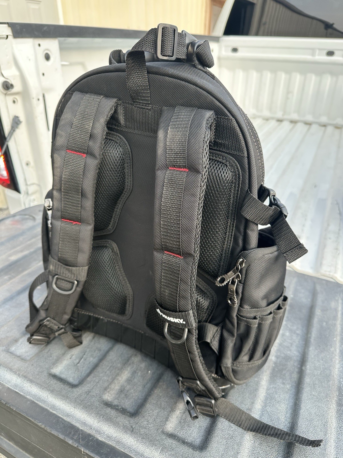 Husky 16 in. Pro Tool Backpack gallery