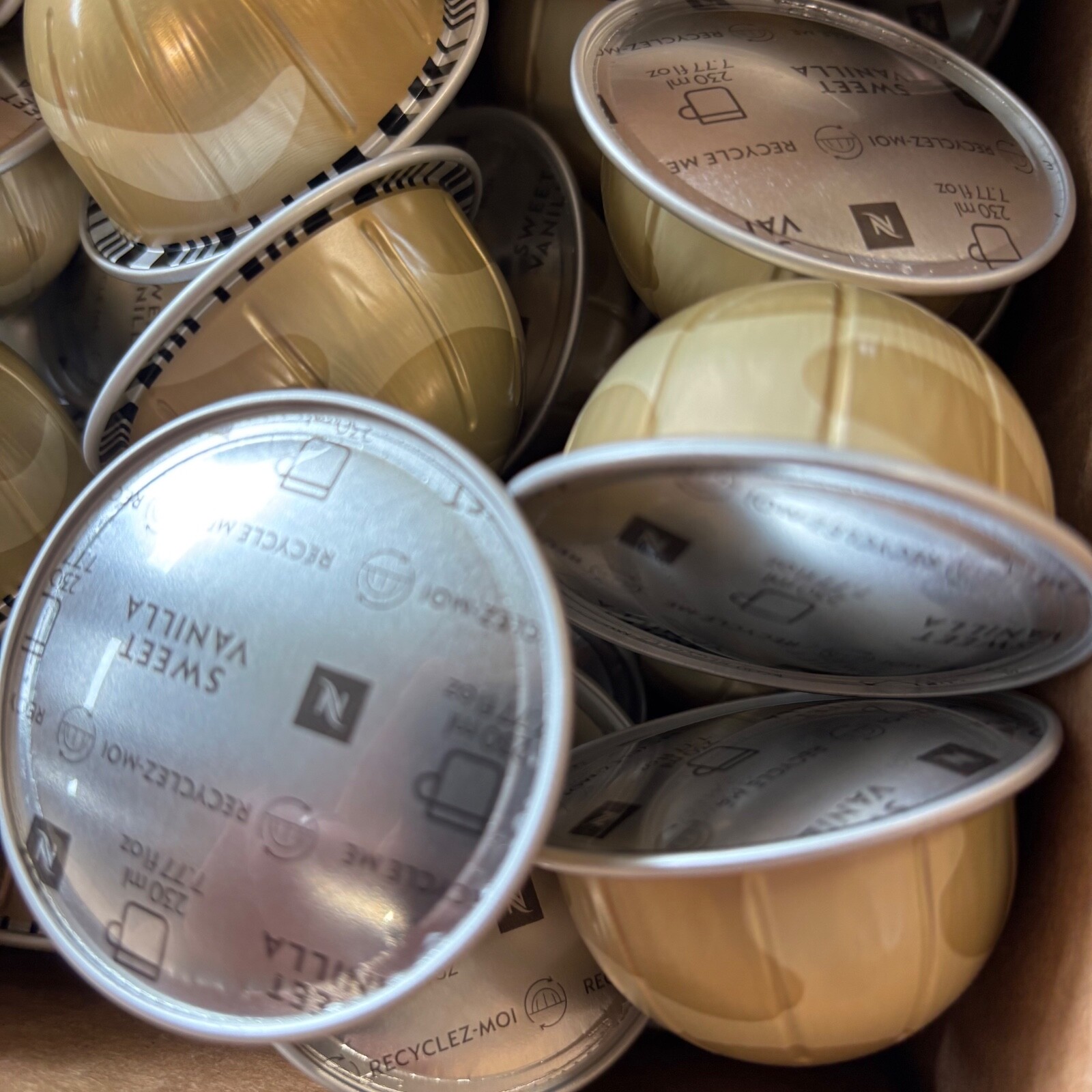 Nespresso Vertuo, Sweet Vanilla, Medium Roast Coffee Pods, 50 ct BULK/LOOSE gallery