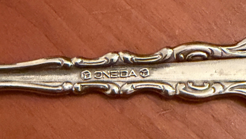 Oneida DA VINCI CUBE Heirloom Stainless Flatware - Choice gallery