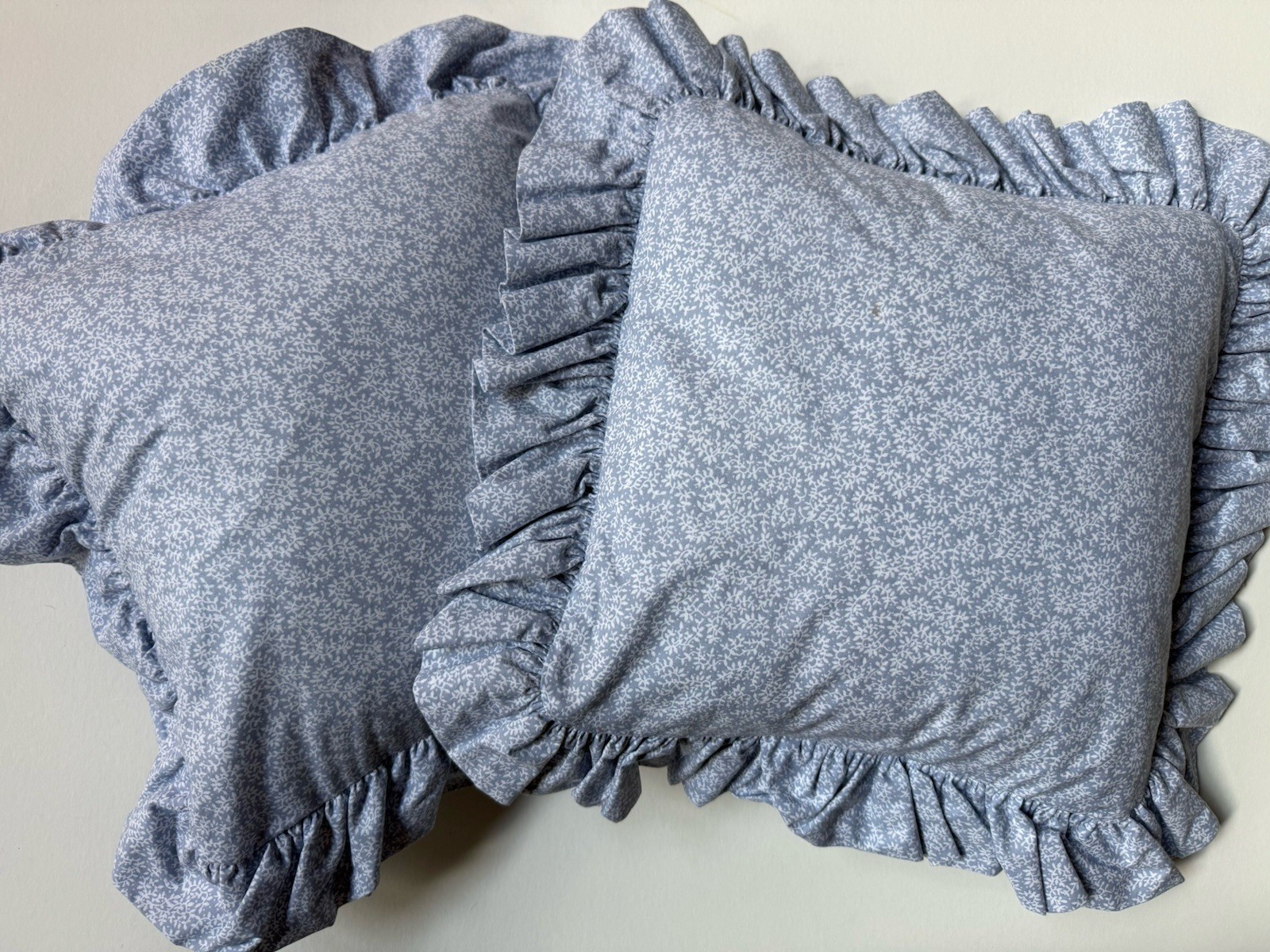 Laura Ashley Quilted SOPHIA *Pair Decorative PILLOWS FLORAL Flowers Periwinkle gallery