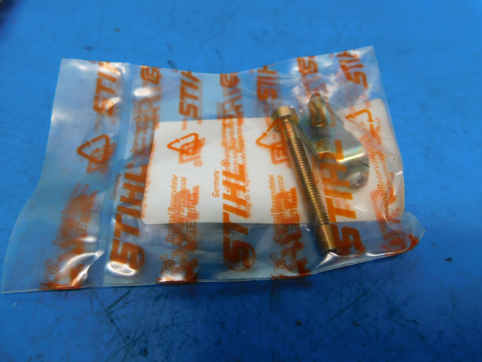 NEW OEM ADJUSTER SET FOR STIHL CHAINSAW 024 026 ---- BOX 253-O gallery
