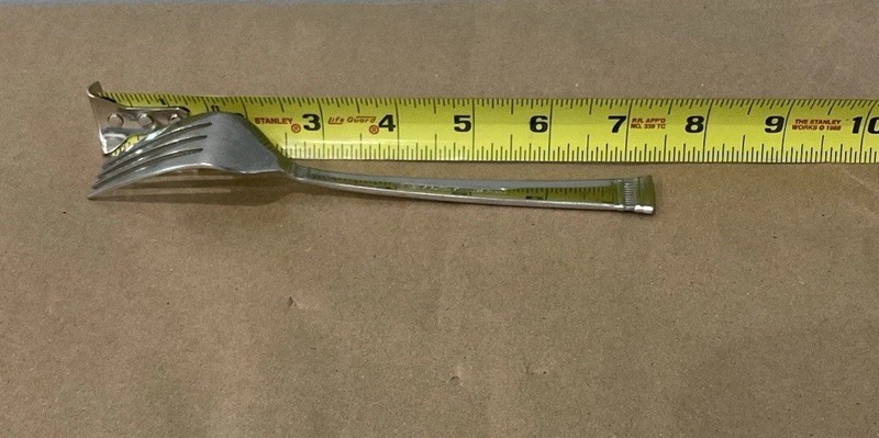 Reed & Barton WINTHROP 4 Beverage Spoons 2 Salad Forks Stainless Glossy Flatware gallery