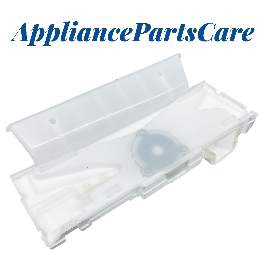 Frigidaire Refrigerator Freezer Evaporator Cover & Fan 5304523067 gallery