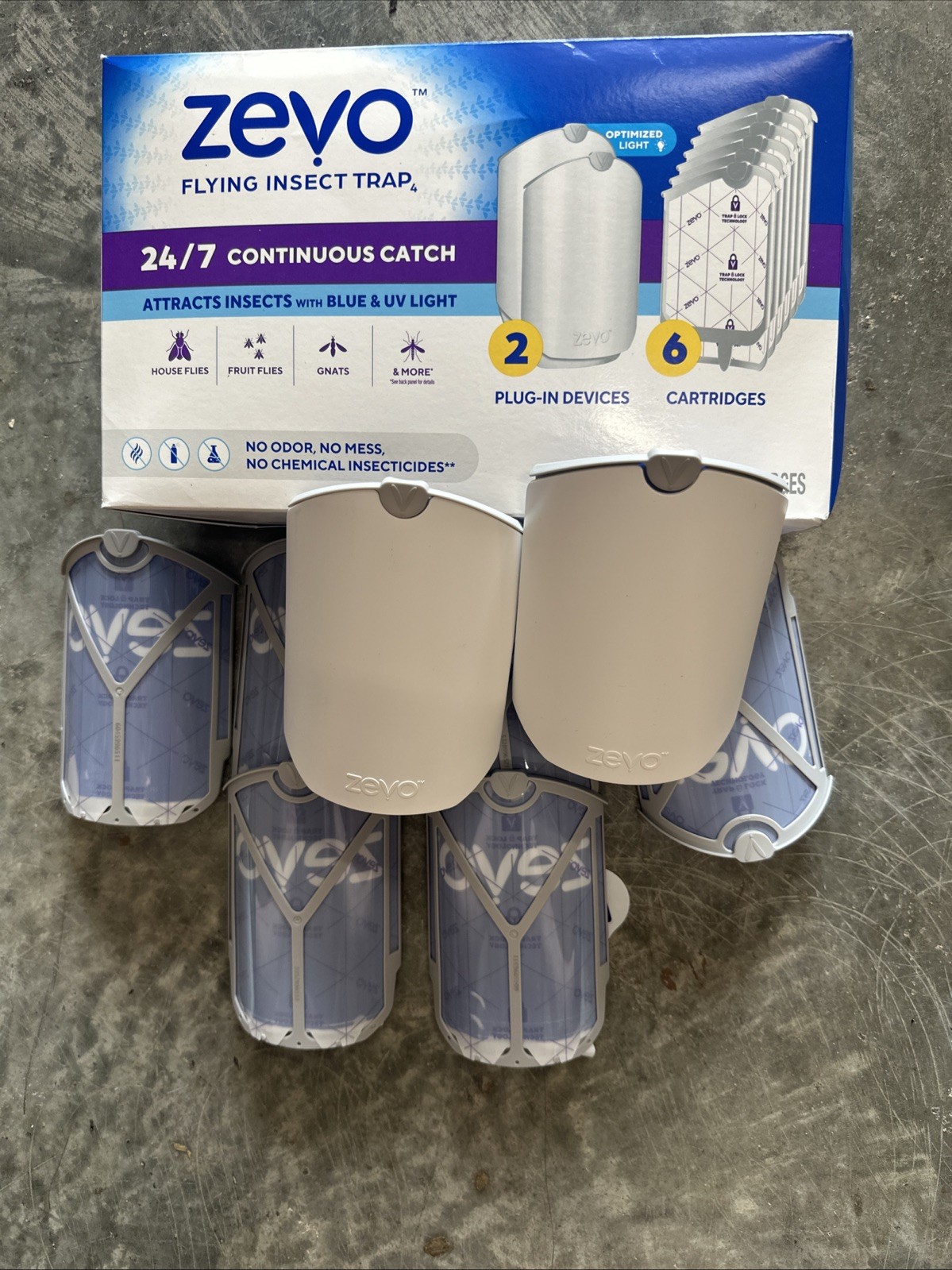 Zevo Flying Insect Trap Starter Kit 2 Devices + 6 Refills gallery