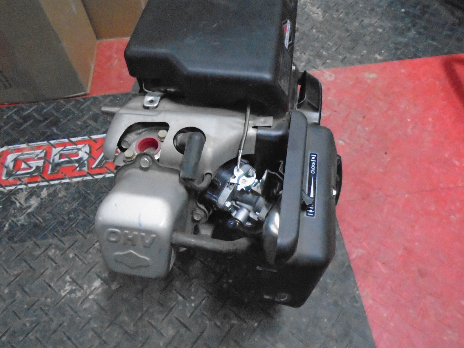 BRIGGS &STRATTON 9000 SERIES INTEK GENERATOR ENGINE 205cc 7hp BRIGGS nos gallery