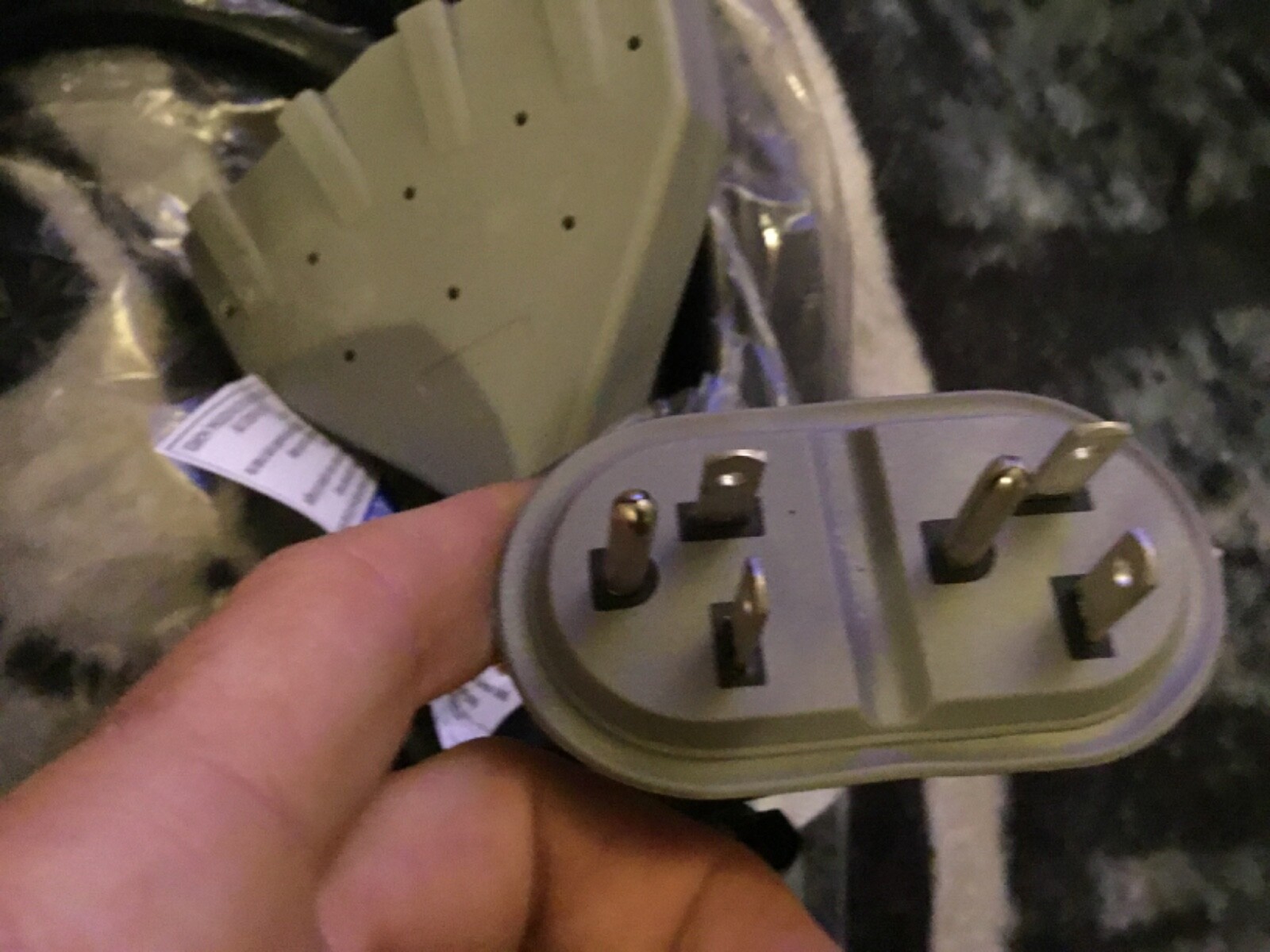 Briggs & Stratton 20 Amp Generator Adapter Cord Set - 25' Long 4 Outlets - New gallery
