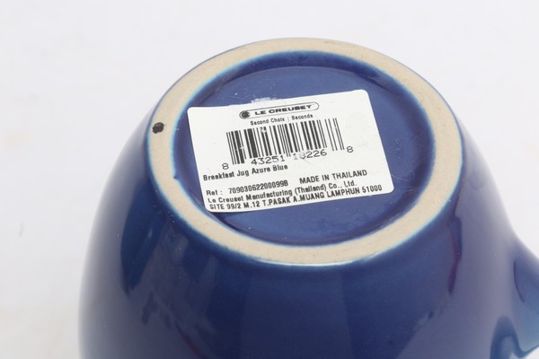 Le Creuset Azure Ombre Stoneware Jug 600ml Blue Pitcher New gallery