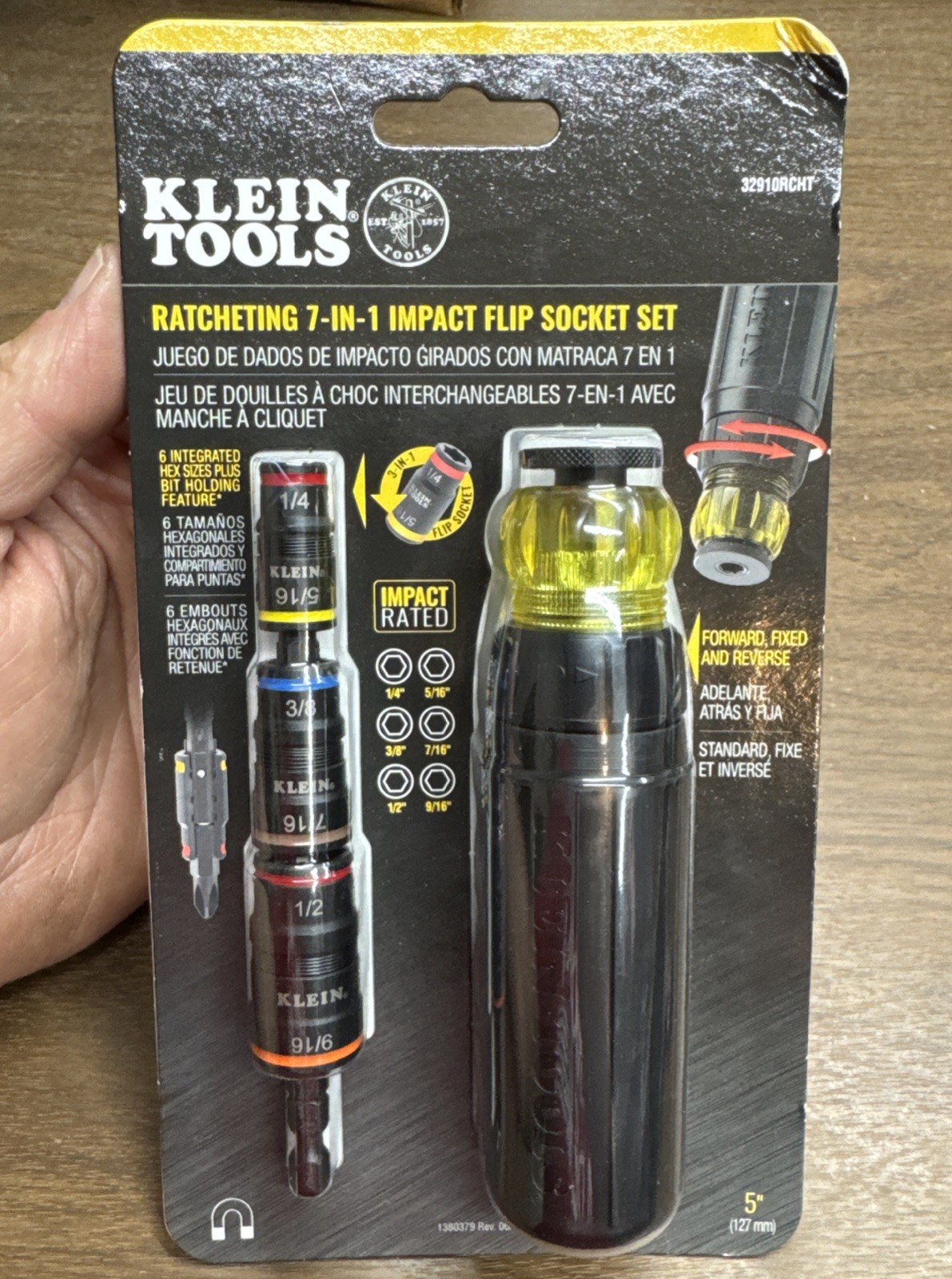 Klein Tools 32910RCHT 7-in-1 Impact Rated Flip Socket Set with Ratcheting Handle gallery