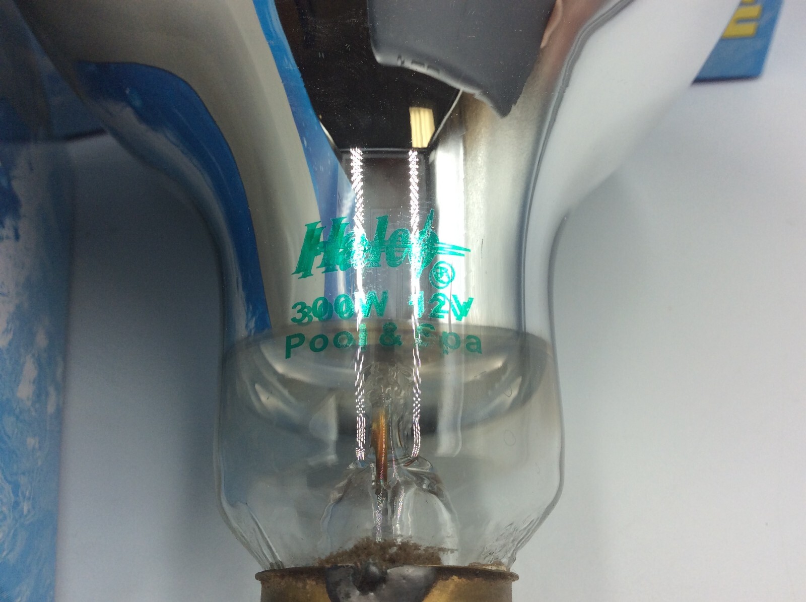 Halco Lighting R40FL300-12V 12V 300W Flood Lamp Replacement Bulb gallery