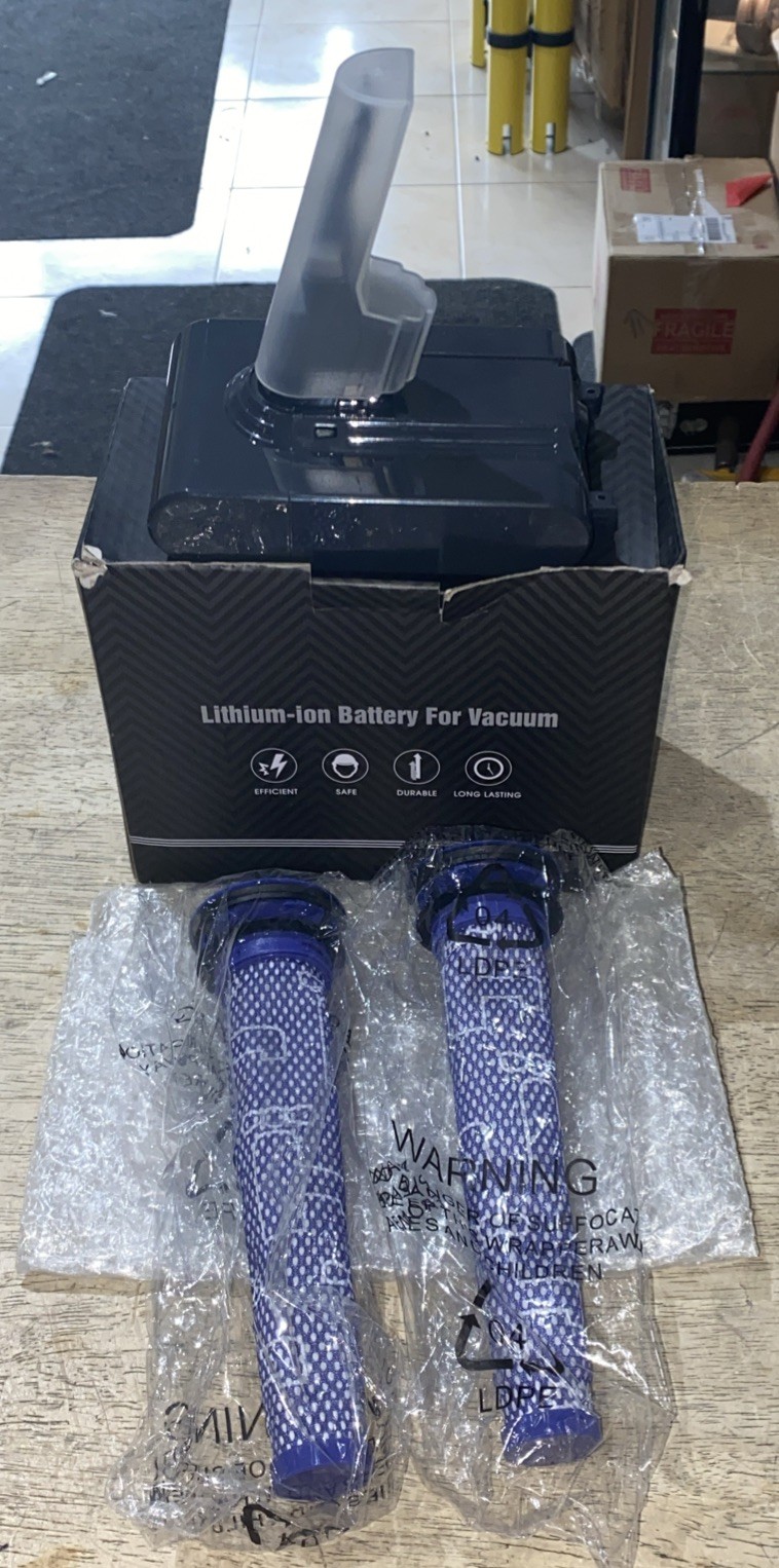 4600mAh V7 SV11 Battery+2Pcs Filters Compatible for Dyson V7 Animal gallery