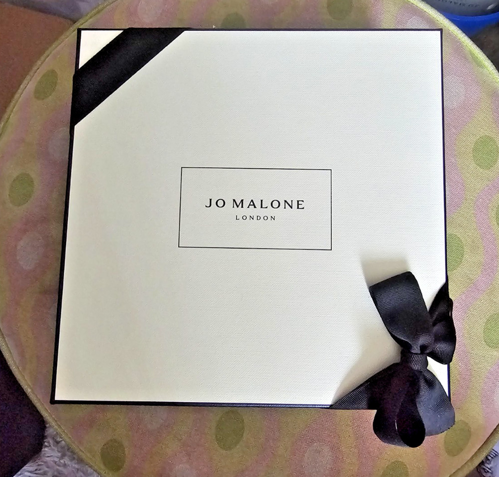 Jo Malone Square Gift Box with Bow Empty 8"L x 8"W x 3.25"H NEW