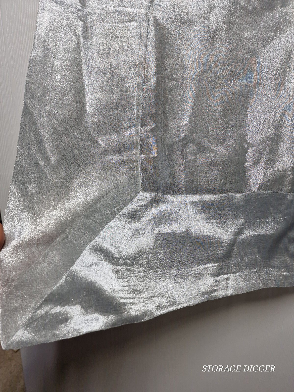 Vintage Pottery Barn Tablecloth Silver Gray Border Metallic Rectangular 65"x89" gallery