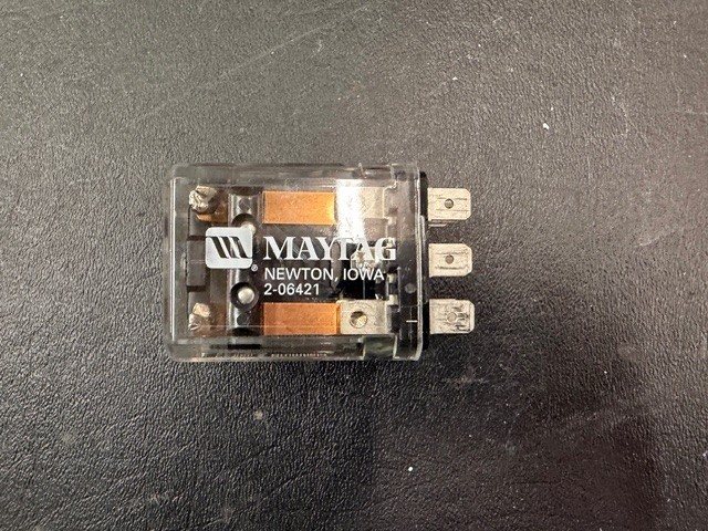 Whirlpool Maytag Washer Motor Relay 206421, KUH-4082 gallery
