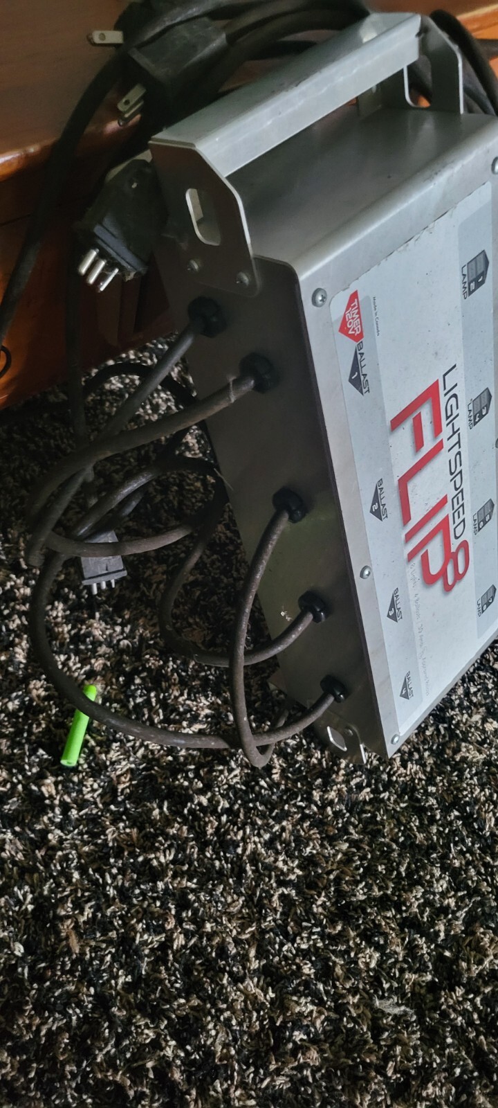Lightspeed 8 Flip Box - HPS CMH MH DE-HPS Grow Light Ballast HID Controller. gallery