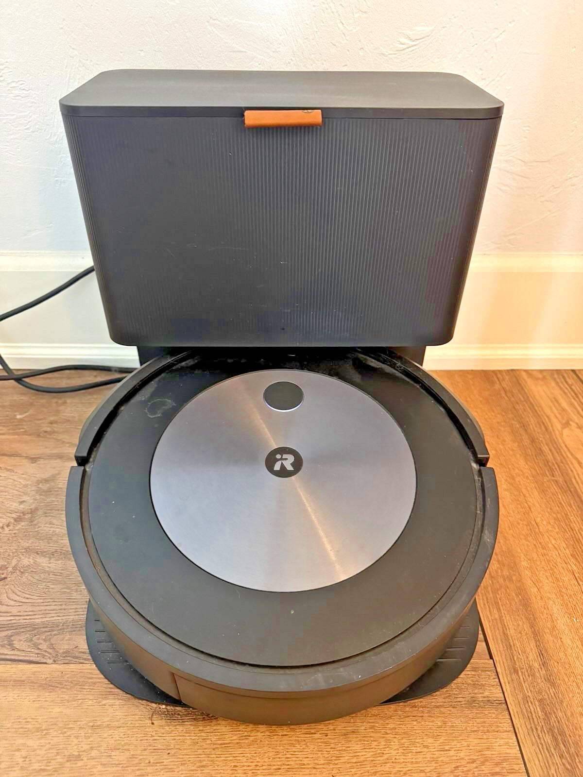 iRobot Roomba j7+ Robotic Vacuum Cleaner w/ Extras! (J755020) gallery
