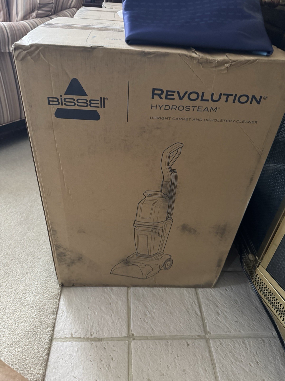 BISSELL Revolution HydroSteam Pet Carpet Cleaner - Black (3432) gallery