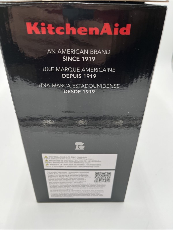 KitchenAid Corded Variable-Speed Hand Blender with Accessories, 6-Piece Set gallery