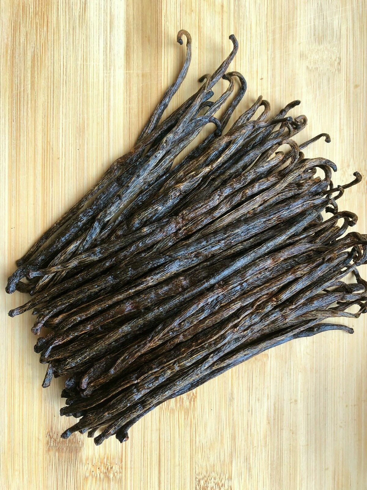 20 Madagascar Grade B Extract Grade Bourbon Vanilla Beans gallery