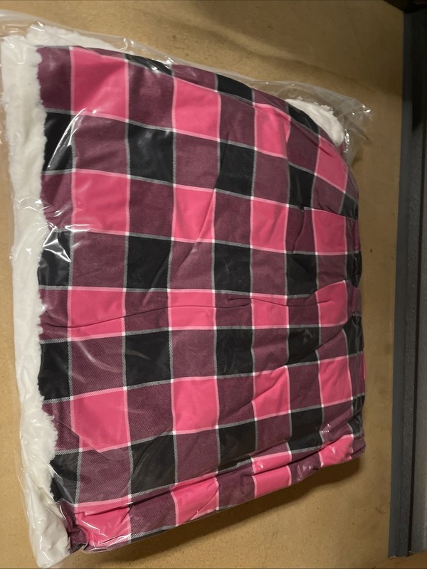 Dixxon Flannel Company Snap On Limited Edition Pink Blanket Brand New See Pics!! gallery
